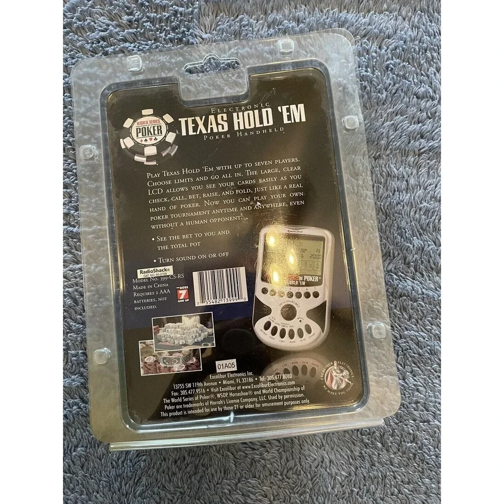New TEXAS HOLD EM Vintage Electronic Handheld‎ Arcade Video game RADIO SHACK